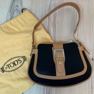 TOD’s leather and linen shoulder bag